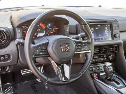 Used 2023 Nissan GT-R Premium AWD/4WD image 14