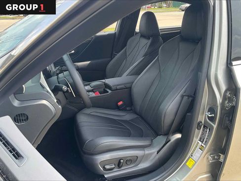 Certified 2021 Lexus ES 350 F Sport w/ Accessory Package FWD image 8