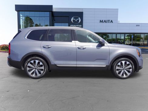 Used 2022 Kia Telluride S AWD/4WD image 2