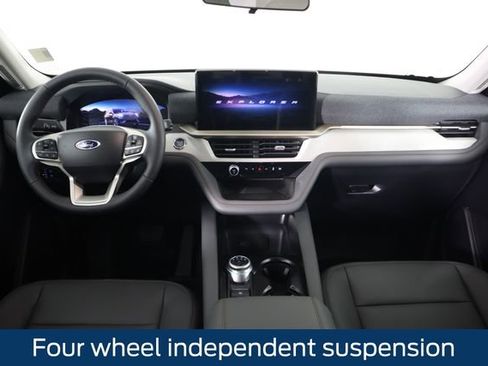 New 2026 Ford Explorer Active AWD/4WD image 24