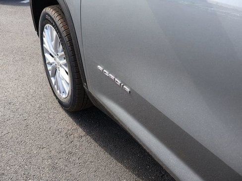 New 2026 GMC Acadia Elevation w/ Elevation Premium Package image 20