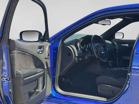 Used 2020 Dodge Charger Scat Pack RWD image 9