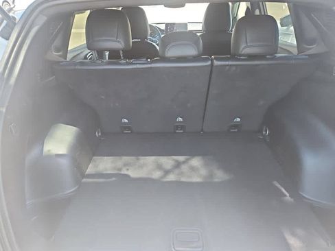 Used 2025 Jeep Compass Limited AWD/4WD image 9