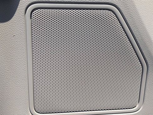Used 2018 Ford F150 XLT w/ Equipment Group 302A Luxury RWD image 14