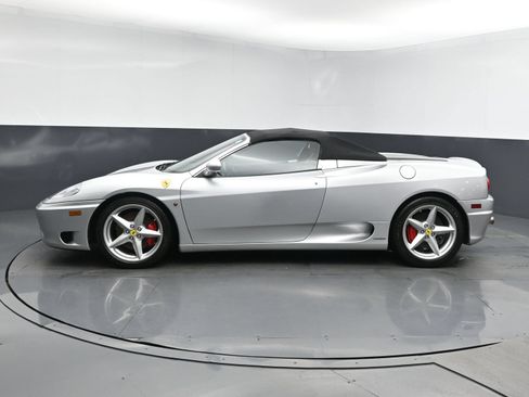 Used 2001 Ferrari 360 Spider RWD image 3