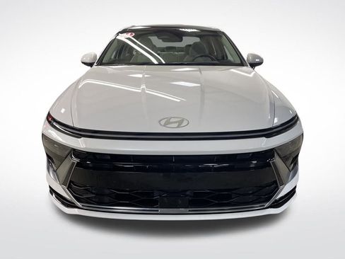 Certified 2024 Hyundai Sonata SEL w/ Convenience Package image 8