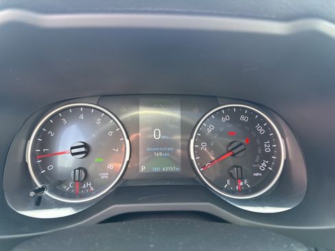 Used 2019 Toyota RAV4 XLE Premium w/ Cold Weather Package image 22