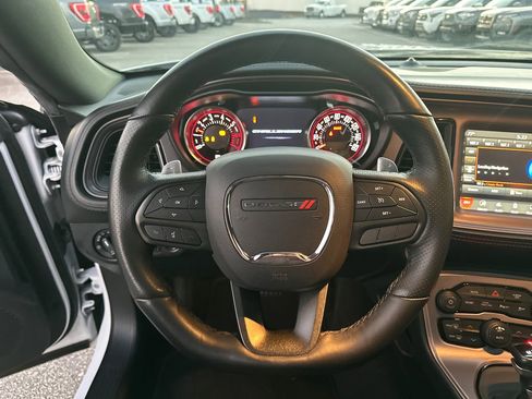 Used 2023 Dodge Challenger R/T w/ Plus Package image 20