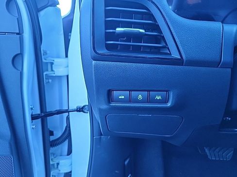 New 2026 Nissan Sentra SR w/ SR Premium Package image 20