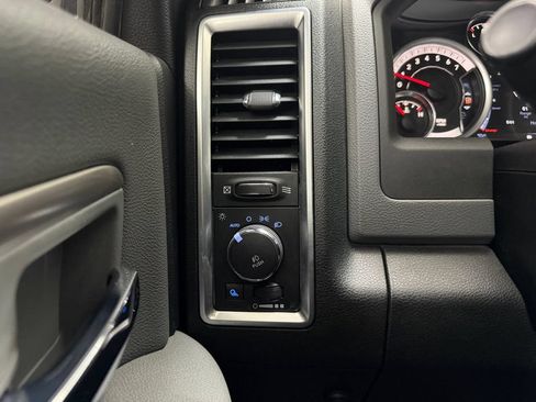 Used 2015 RAM 2500 Big Horn AWD/4WD image 34