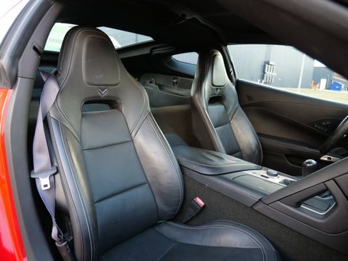 Used 2015 Chevrolet Corvette Stingray Coupe w/ 2LT Preferred Equipment Group image 24