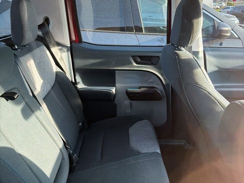 Used 2025 Ford Maverick XLT w/ XLT Luxury Package image 11