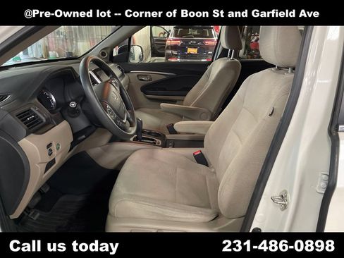Used 2016 Honda Pilot EX image 13