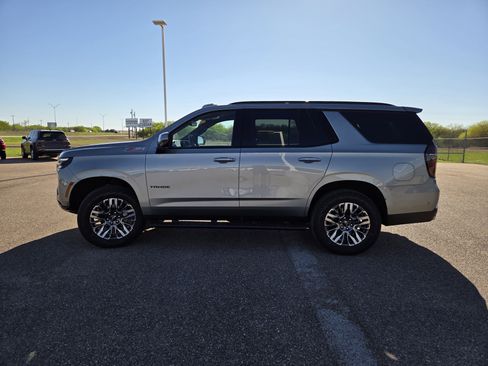 Used 2025 Chevrolet Tahoe Z71 image 4
