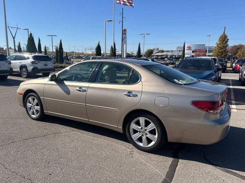 Used 2005 Lexus ES 330 image 6