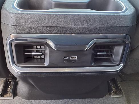 Used 2025 GMC Sierra 1500 Elevation image 16