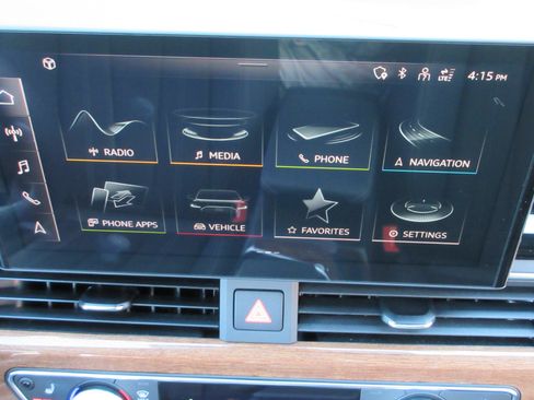 Used 2024 Audi A4 2.0T Premium image 57