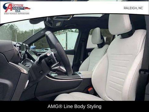 Used 2023 Mercedes-Benz GLC 300 GLC 300 image 10