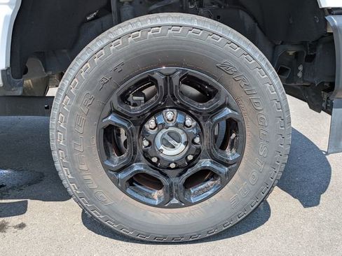 Used 2023 Ford F350 XL AWD/4WD image 9
