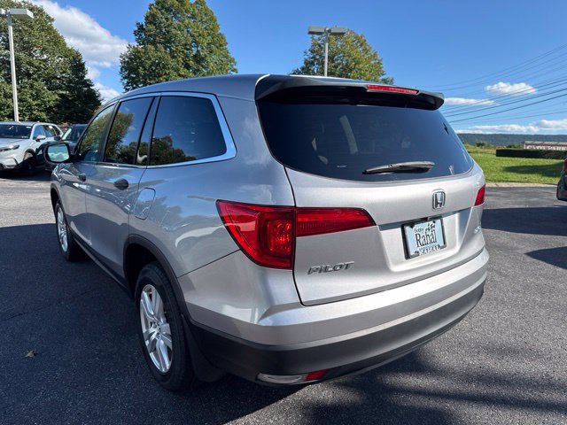 Used 2018 Honda Pilot LX image 11