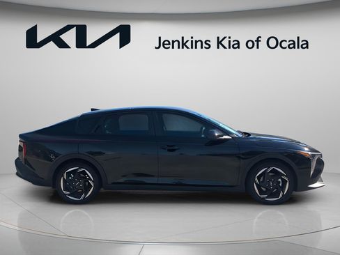 New 2025 Kia K4 EX image 2
