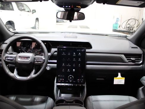 New 2026 GMC Terrain AT4 image 3