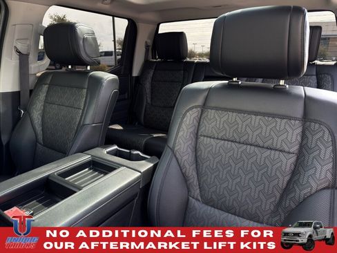 Used 2024 Toyota Tundra Limited AWD/4WD image 18