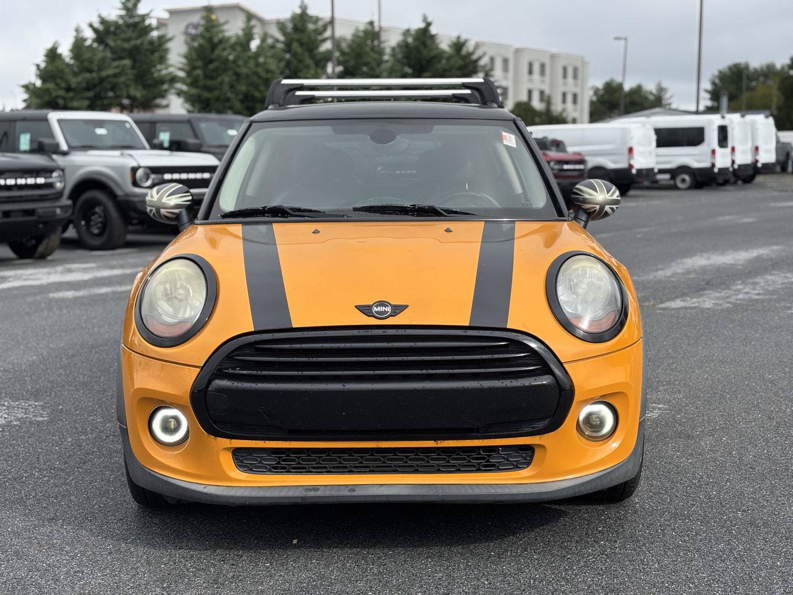 Used 2016 MINI Cooper 2-Door Hardtop FWD image 4