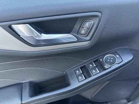 Used 2022 Ford Escape SEL image 13