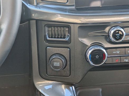 Certified 2023 Ford F150 XLT w/ Equipment Group 302A High image 19