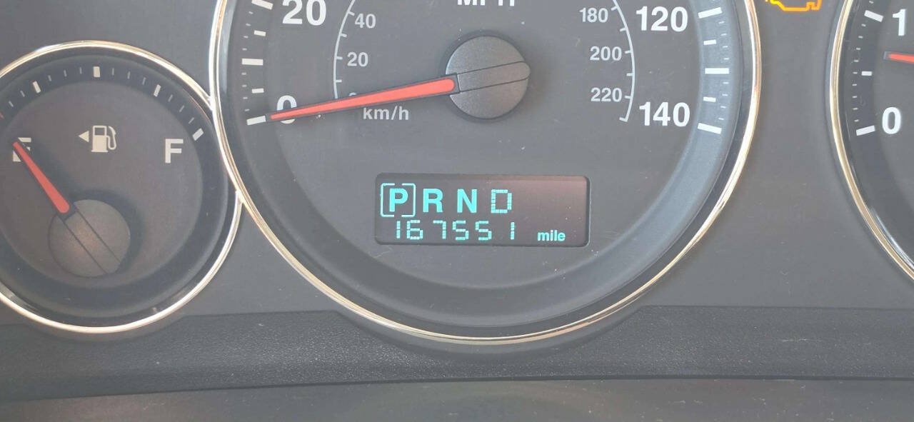 Used 2006 Jeep Commander 4WD image 9