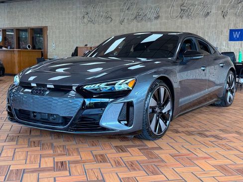 Used 2024 Audi e-tron GT Prestige w/ Prestige Package AWD/4WD image 3