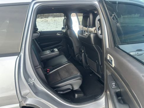 Used 2021 Jeep Grand Cherokee Laredo X image 18