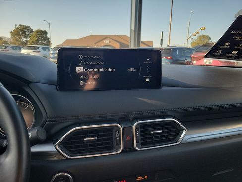 Used 2024 MAZDA CX-5 AWD 2.5 S w/ Preferred Package image 17