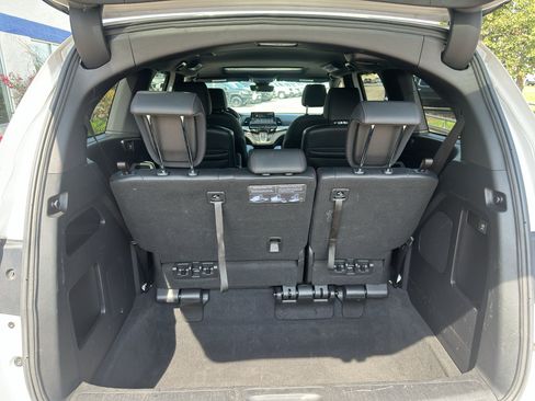 Used 2025 Honda Odyssey Sport-L image 16