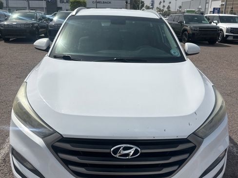 Used 2016 Hyundai Tucson SE w/ Option Group 02 image 4