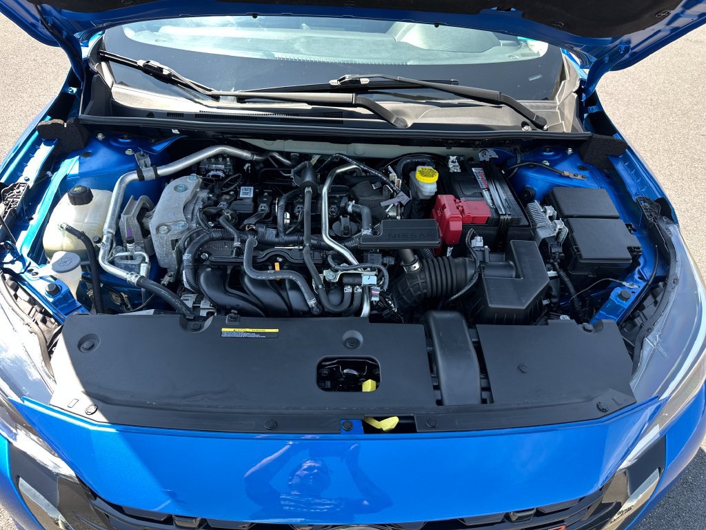 Used 2025 Nissan Sentra SR FWD image 11