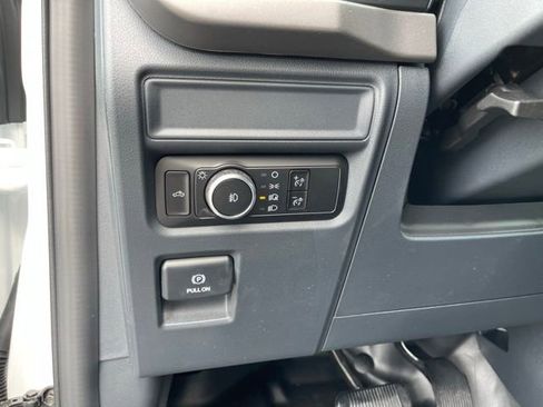 New 2026 Ford F150 XL AWD/4WD image 17