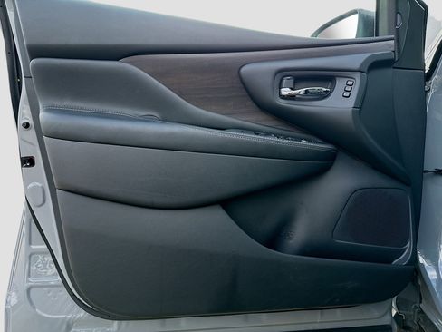 Used 2024 Nissan Murano Platinum w/ Cargo Package image 22