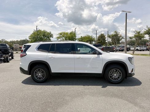 Used 2025 GMC Acadia Elevation AWD/4WD image 2