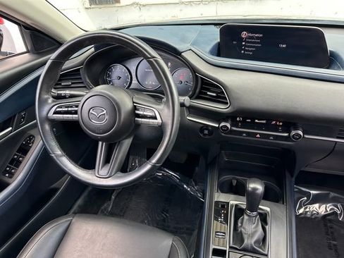 Used 2021 MAZDA CX-30 FWD 2.5 S w/ Select Package image 17