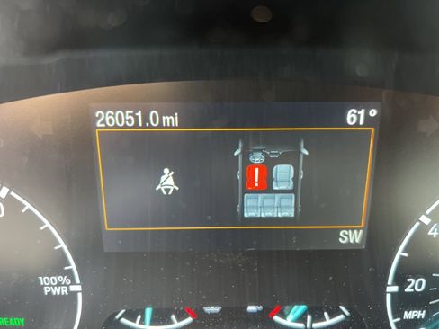 Used 2023 Ford Maverick XLT image 12