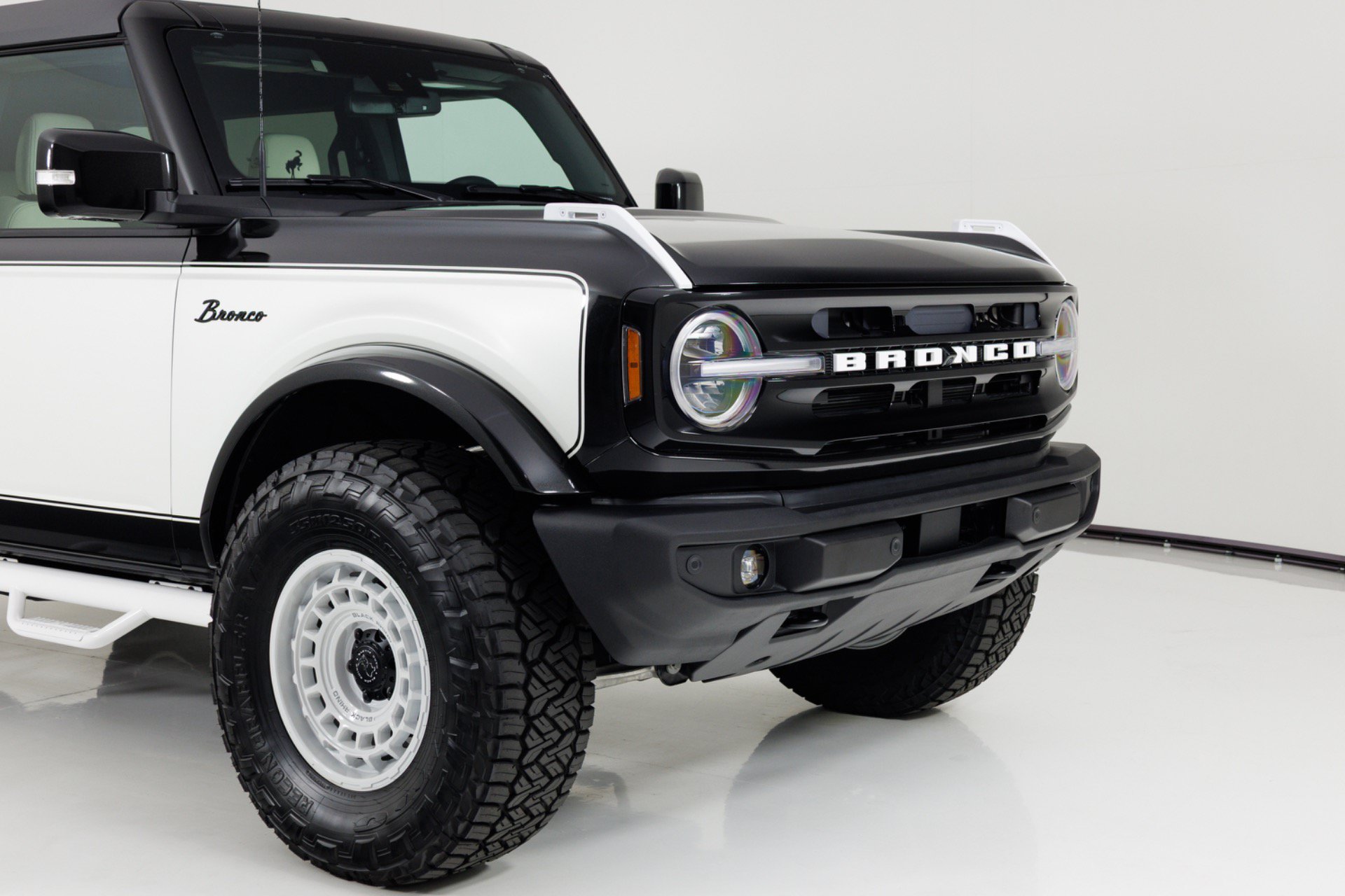 Used 2025 Ford Bronco Outer Banks AWD/4WD image 63