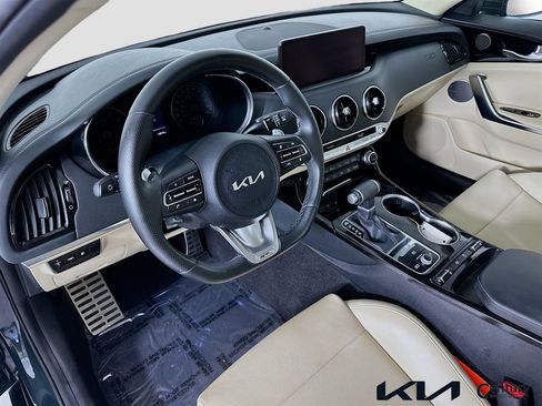 Certified 2023 Kia Stinger GT-Line w/ Sun & Sound Package image 9