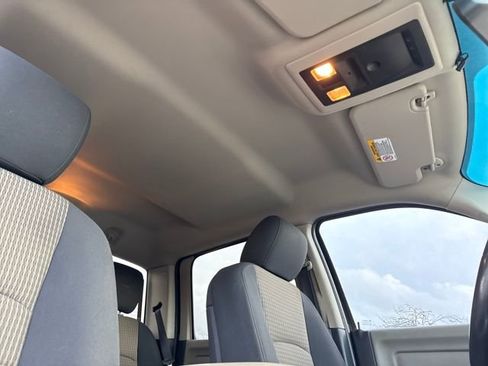 Used 2012 RAM 3500 SLT w/ Luxury Group image 28