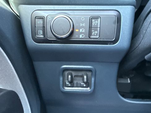 Used 2025 Ford Maverick XLT w/ Equipment Group 301A image 23