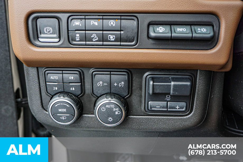 Used 2023 Chevrolet Tahoe High Country AWD/4WD image 47