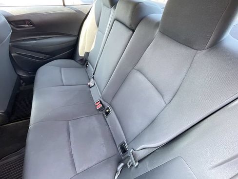Used 2022 Toyota Corolla LE FWD image 13