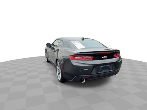 Used 2017 Chevrolet Camaro LT RWD image 6