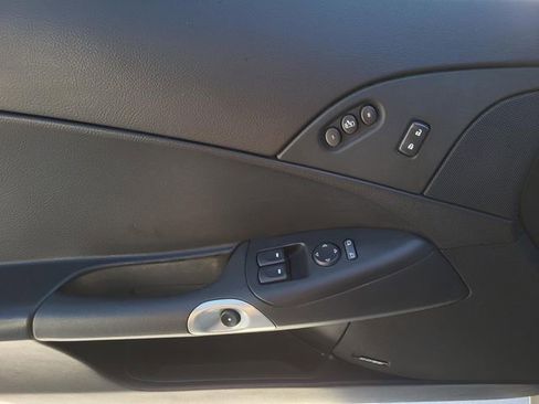 Used 2006 Chevrolet Corvette Convertible w/ Preferred Equipment Group image 10